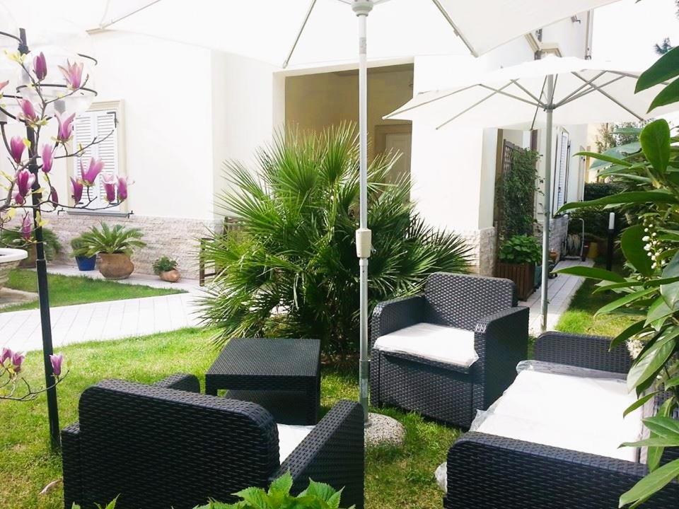 Villa Sante Residence Pesaro Esterno foto