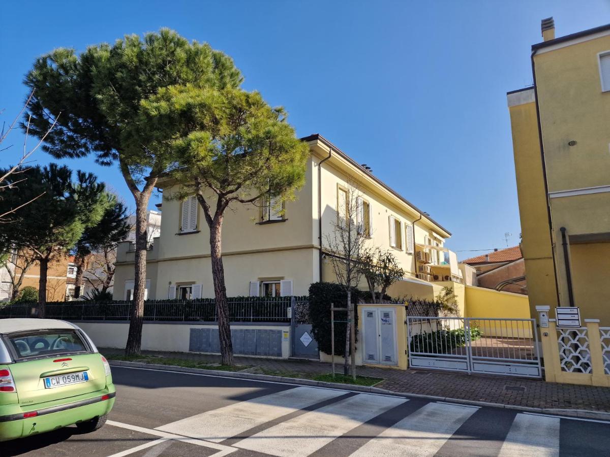 Villa Sante Residence Pesaro Esterno foto