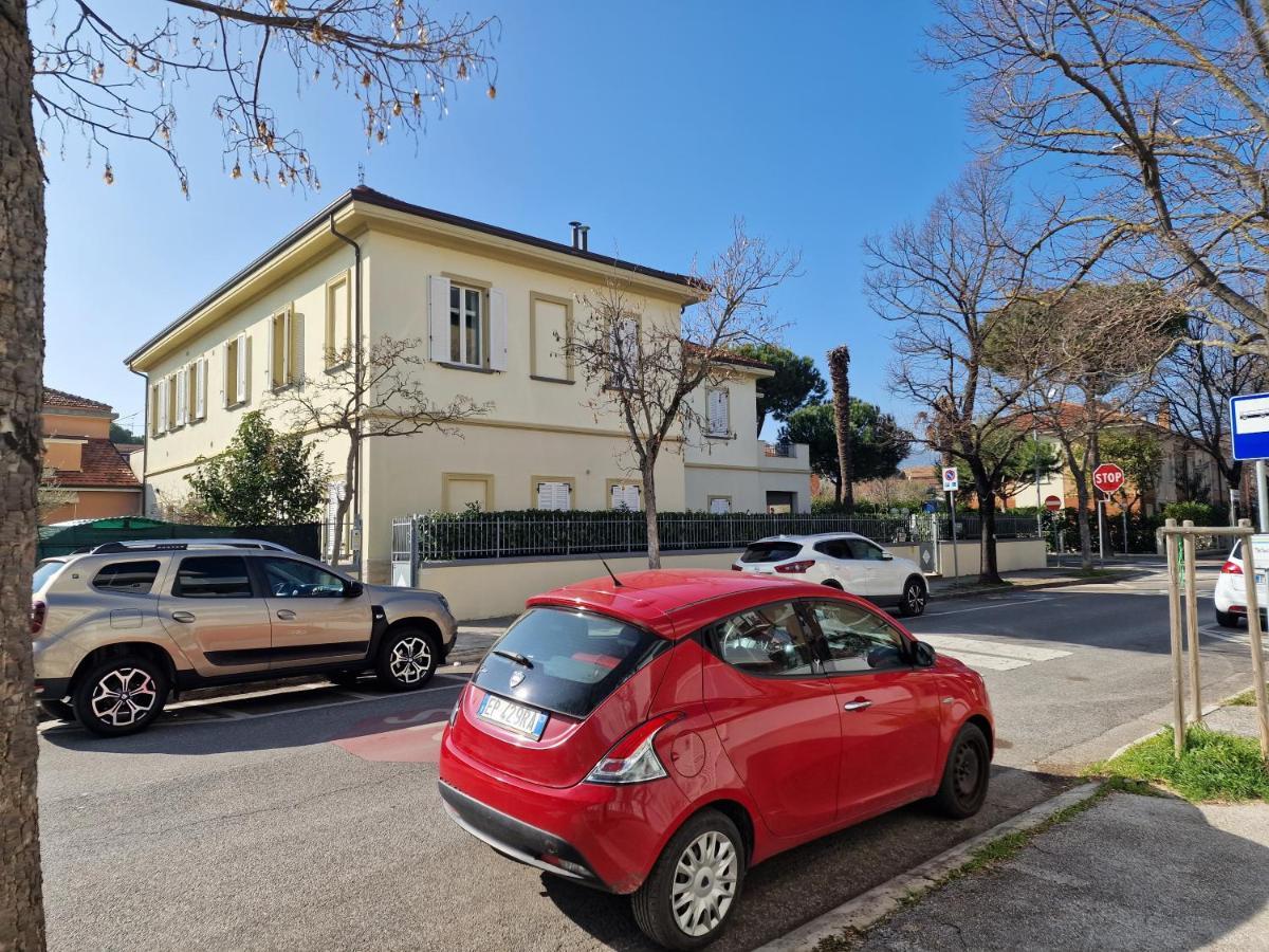 Villa Sante Residence Pesaro Esterno foto